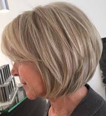 dishwater blonde layered bob layeredbobhairstyles dishwater blonde layered bob hair styles for 50 women layered haarschnitt bob frisur frisuren haarschnitte