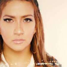 Listen to Esperando by Any Puello in seguimos adorando playlist online for  free