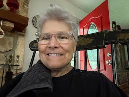 With Cindy Potts Klenk at the battlefield. This hump is thought to be the  mass grave of the Clan MacKintosh.