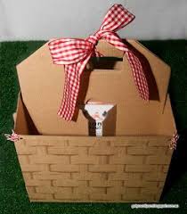 Get Your D I Y On Diy Picnic Basket Out Of An Ikea Carry Box Gingham Party Picnic Basket Picnic