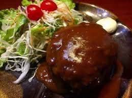 Made popular worldwide by migrating germans, it became a mainstream dish around the start of the 19th century. Hamburg Steak With Brown Sauce ãƒ‡ãƒŸã‚°ãƒ©ã‚¹ãƒãƒ³ãƒãƒ¼ã‚° Bild Von Bushido Japanese Restaurant Yangon Rangoon Tripadvisor