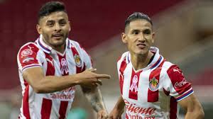 El rebaño derrotó al atlas en el estadio akron para ganar el orgullo de guadalajara. Chivas Atlas 3 2 Resumen Del Partido Y Goles As Mexico