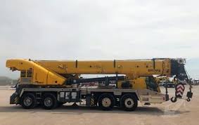 Grove TMS528B Truck Crane