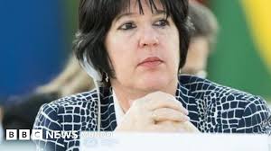 Ministra de Trabajo de Cuba Renuncia Tras Polémicas Declaraciones Sobre Mendicidad
