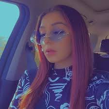 هل يمكن لجميع الآباء العضلات أن يقولوا "مرحبًا" نحن الأمهات نود فقط أن  نتابعك ونطبخ لك وجبة متوازنة خيوط الرياضة 😍😩🙏🏼