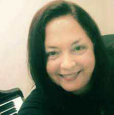 Judith Cataldo's Instagram, Twitter & Facebook