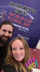 Tag 2 beim World Cup Fower Art #creativfloristik #worldcupfloralart2025  #flower #floristik #floralekunst