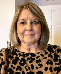 Karen Sorrell's Instagram, Twitter & Facebook