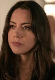 Cast completo Ingrid va a ovest (2017)