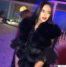 Lana rybus niedawno została mamą. Luksusowe Zycie Lany Pieknej Zony Macieja Rybusa Drogie Stroje I Egzotyczne Podroze Zdjecia