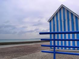 Pour les modèles avec porte à double battant et congélateur en bas, aligner les bords extérieurs du panneau du réfrigérateur avec les. Idee Deco Le Style Bord De Mer Mobilyeah