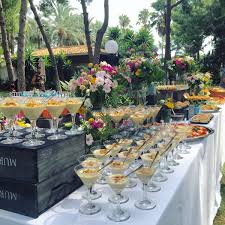 Além da coxinha, do brigadeiro e outras delícias, catarse buffet também serve outras atrações, sempre preservando a segurança alimentar e o bom. Bodas Tipo Buffet Www Cateringcinco Com Gastronomico Gastronomia Bodas