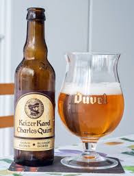 Cerveza Al Cubo Charles Quint Blonde Vaso De Cerveza Cerveza Botellas De Licor