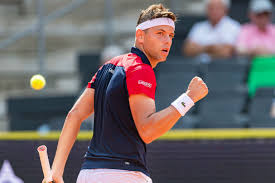 Tsitsipas had high hopes to become the first greek to win a grand slam title; Filip Krajinovic Stuns Stefanos Tsitsipas To Reach The Semifinals In Hamburg Ubitennis
