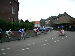 De amstel gold race en amstel gold race ladies edition worden op zondag 18 april op een afgesloten parcours verreden. Amstel Gold Race Wikipedia