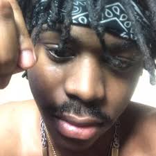 What tips are helpful for a new player in The First Descendant game?