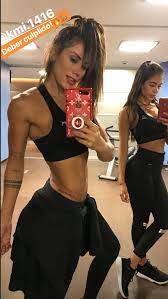 Como es un dia de entreno de sonia isaza(niaisaza) y ana cozar (espana927) jon james cano. Asi Era Sonia Isaza Antes De Operarse Y Sin Coger Volumen