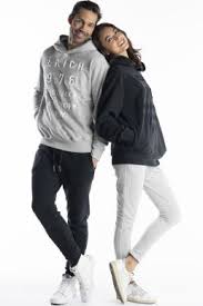 Better rich us casualwear brand better rich is one of the most recent additions to düsseldorf airport's retail offering. Ex Gant Manager Beteiligt Sich An Sportswear Label Wolfgang Lohe Steigt Bei Better Rich Ein