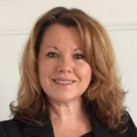 Kristin Hurt's Instagram, Twitter & Facebook