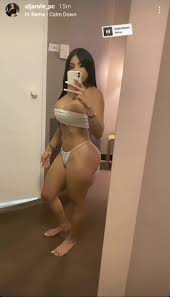 Aljarafe_pc desnuda venezolana puta