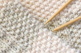 You can choose your size of blanket, by choosing different quantities of yarn, to give you. Easy Heirloom Knit Blanket Pattern Ladies Style Life