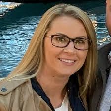 Heather Tieman's Instagram, Twitter & Facebook