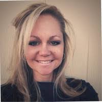 Marci Farrell's Instagram, Twitter & Facebook