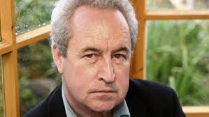 John Banville: "Mi mayor ambición sería escribir una novela negra sin  crimen"