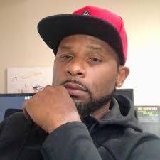 Donald Coble's Instagram, Twitter & Facebook