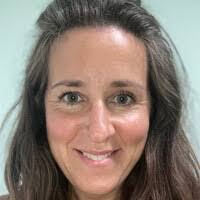 Adele Gibson's Instagram, Twitter & Facebook