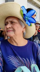 Migdalia Fidelina Vega Añez, una de las mujeres más importantes de vida. Yo  no he sido un yerno a la altura de la maravillosa suegra que ha sido ella.  La he tratado mal, muchas veces, y lo digo ...