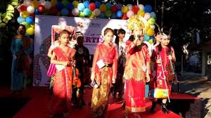 Kita mengetahui bahwa r.a kartini merupakan salah satu pahlawan wanita yang sudah tidak asing lagi di telinga kita. Hari Kartini Peringatan Sejarah Upaya Melestarikan