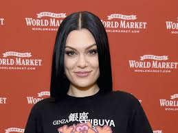 Tending bob hairstyles for curly hair. Jessie J Gave Herself A Bob Haircut At Home See The Photos Allure
