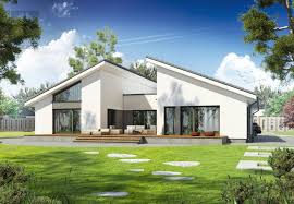 Bungalow Mit 6 Zimmern Ankleide Offener Kuche Speisekammer 2 Badern Gaste Wc Mit Moglichkeit Fur Gastedusche Danwood Haus Schlusselfertige Hauser Haus