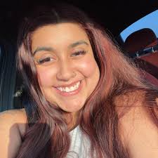 Lash tech with Sunday and late Saturday appointments