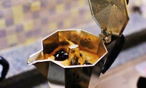 Moka Tutti I Trucchi Per Preparare Un Buon Caffe Errori Comuni E Lavaggio