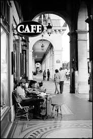 Pin By Vivian Duong On Fasproject Cafe Society Love Cafe Cozy Cafe
