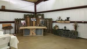 Grooms Table Set Up Duck Hunting Theme Grooms Table Table Set Up Duck Hunting Wedding