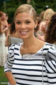 Gina Harman's Instagram, Twitter & Facebook