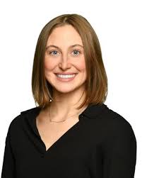 Elizabeth Lorimer's Instagram, Twitter & Facebook