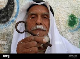 103 68 hi-res stock photography and images