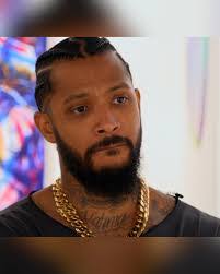 Ryan Henry's Instagram, Twitter & Facebook