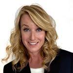 Shelly Mcfall's Instagram, Twitter & Facebook