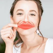 Sam Samimi's Instagram, Twitter & Facebook