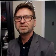 Michelle Sifuentes's Instagram, Twitter & Facebook