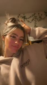 I have no idea how I got into this account but hi Avery hacked by your  favorite and only sister 🤩❤️‍🔥💋