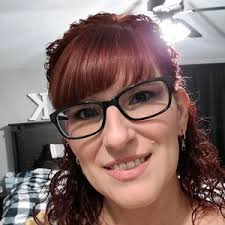 Kadie Lee (@redlocksanddiy)