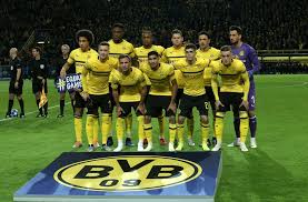 Bartra erlitt den bruch einer speiche am rechten handgelenk sowie. Borussia Dortmund Gegen Atletico Madrid Bvb Spieler Erleben Schreckmoment Bei Der Anreise Fussball Stuttgarter Zeitung