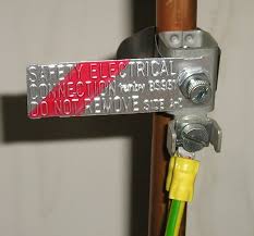 Vacuumed up, i decided to check the bonding plug that i had installed and found that it was causing all of my issues. Why Is There A Copper Wire Attached To This Water Pipe Home Improvement Stack Exchange