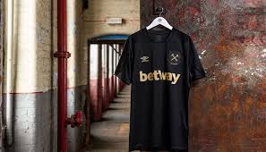 Are you ready for a mega summer of football?! Umbro Launch West Ham 20 21 Third Shirt Soccerbible